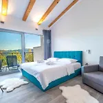 La Olivetree Villa