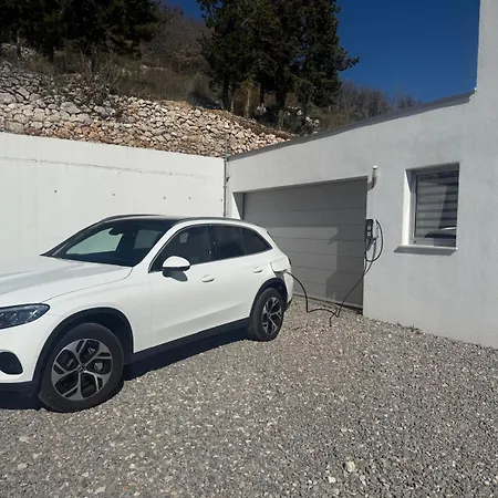 Villa La Olivetree Katuni